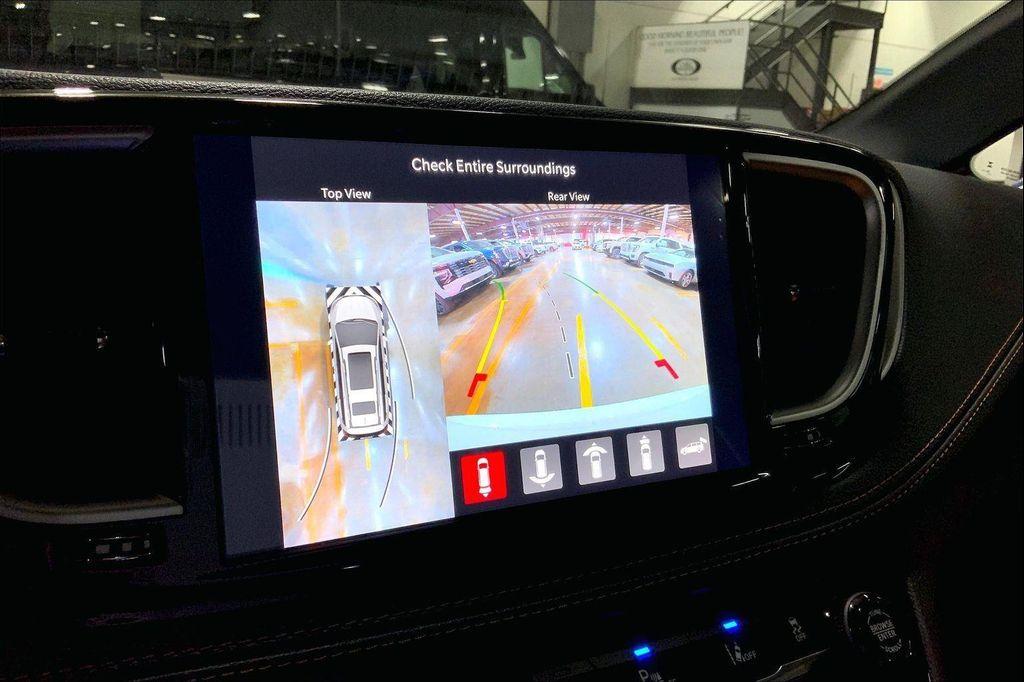 new 2026 Chrysler Pacifica car, priced at $52,060