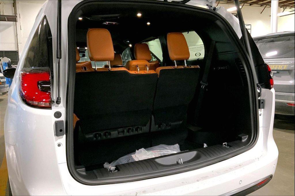 new 2026 Chrysler Pacifica car, priced at $52,060
