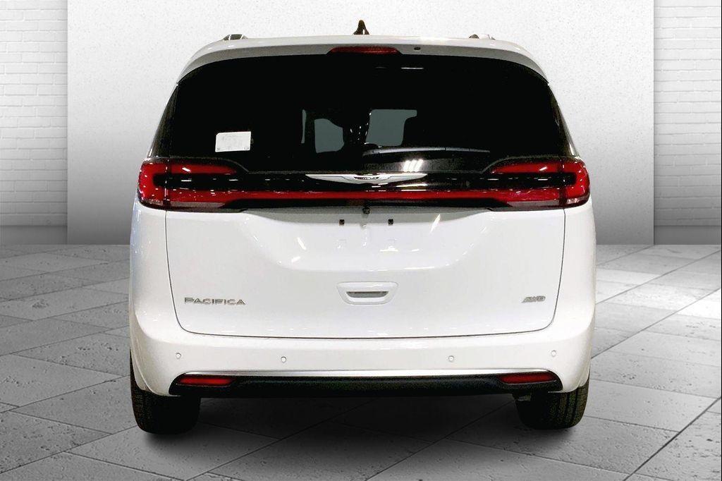 new 2026 Chrysler Pacifica car, priced at $52,060