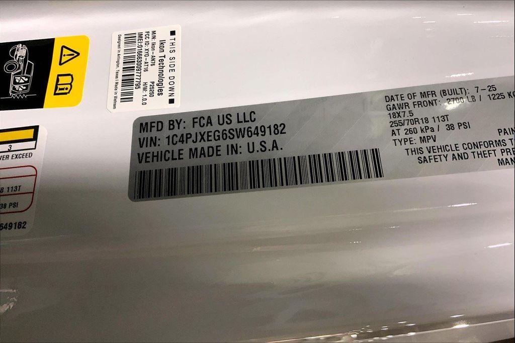 new 2025 Jeep Wrangler car, priced at $46,462