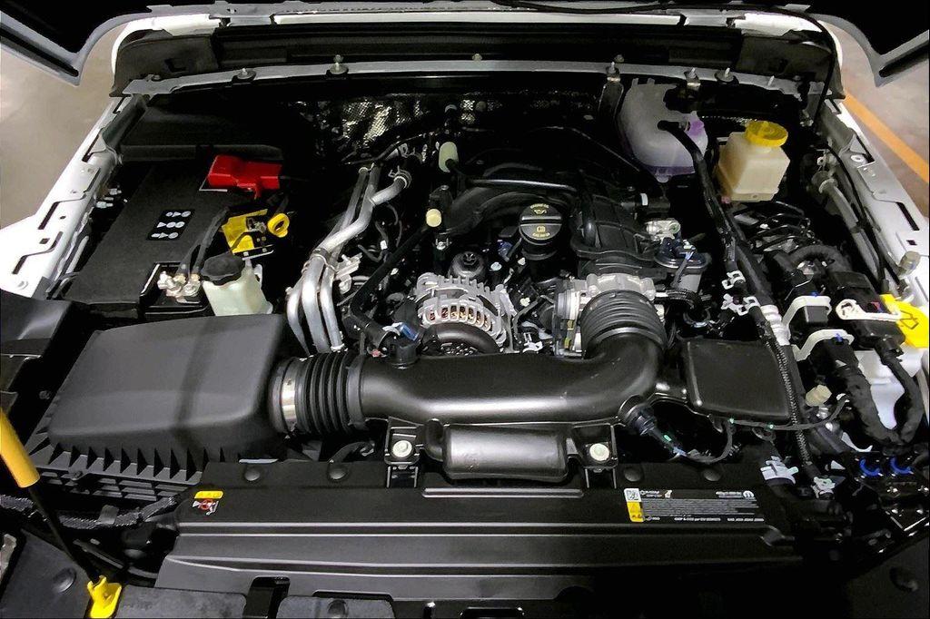 new 2025 Jeep Gladiator car, priced at $45,837