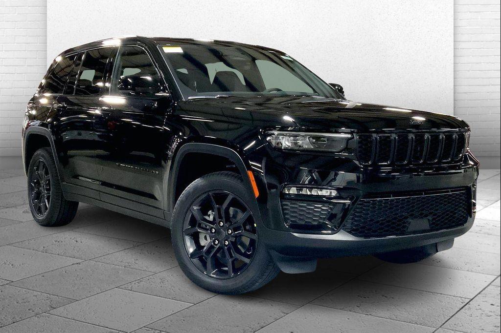 new 2025 Jeep Grand Cherokee car, priced at $43,574