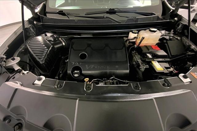 used 2021 Chevrolet Traverse car, priced at $29,800