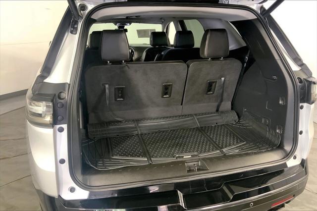 used 2021 Chevrolet Traverse car, priced at $29,800