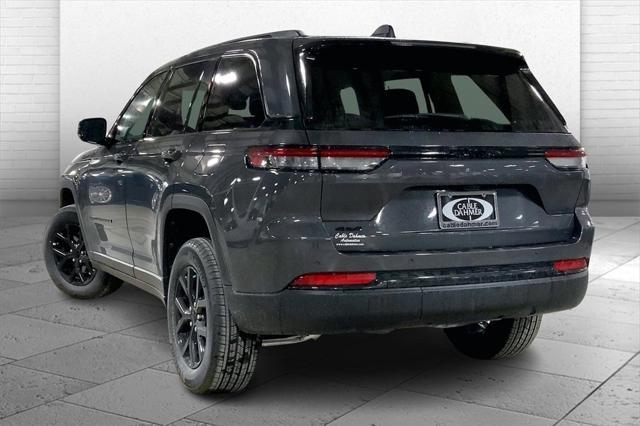 new 2025 Jeep Grand Cherokee car, priced at $43,619