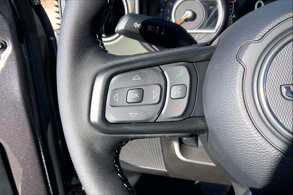 new 2025 Jeep Gladiator car, priced at $49,550