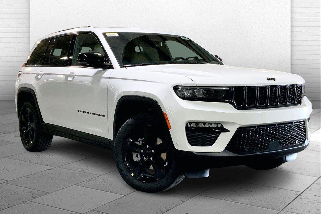 new 2025 Jeep Grand Cherokee car, priced at $45,411