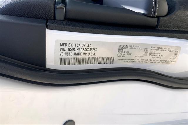 new 2024 Jeep Grand Cherokee car, priced at $35,648