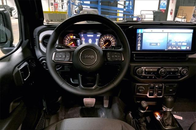 new 2025 Jeep Wrangler car, priced at $45,061
