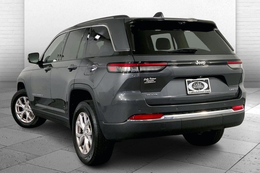 used 2022 Jeep Grand Cherokee car, priced at $23,700