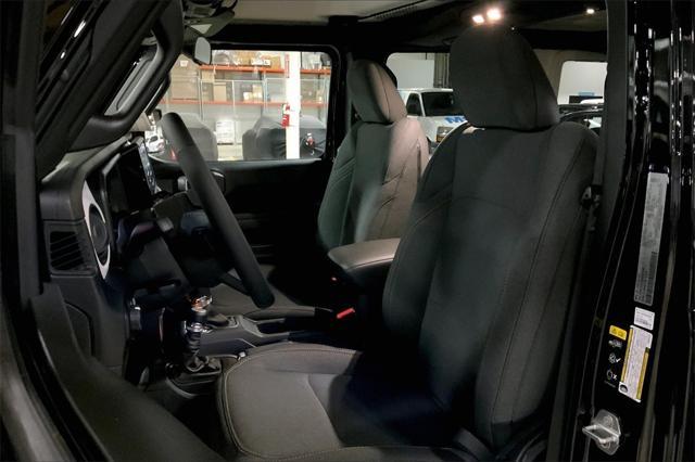 new 2025 Jeep Wrangler car, priced at $48,160