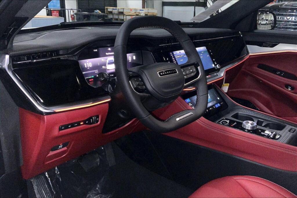 new 2025 Jeep Wagoneer S car, priced at $69,202