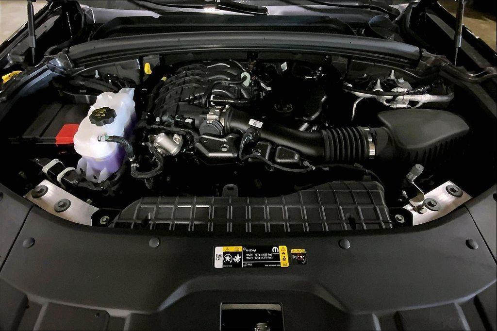 new 2025 Jeep Grand Cherokee car, priced at $38,575