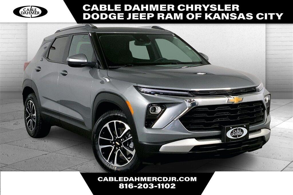 used 2024 Chevrolet TrailBlazer car, priced at $21,900