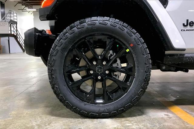 new 2025 Jeep Gladiator car, priced at $40,766
