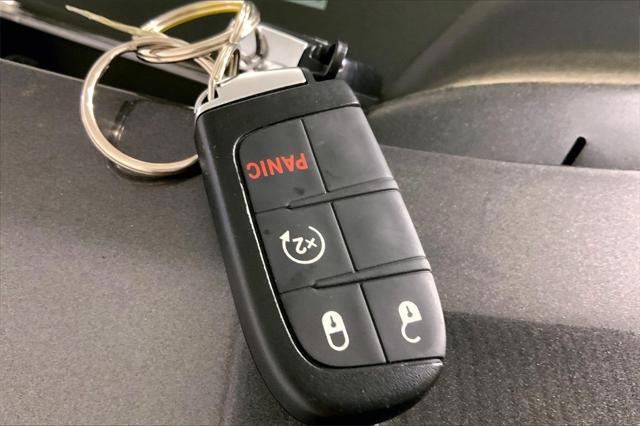 used 2022 Jeep Compass car, priced at $25,900