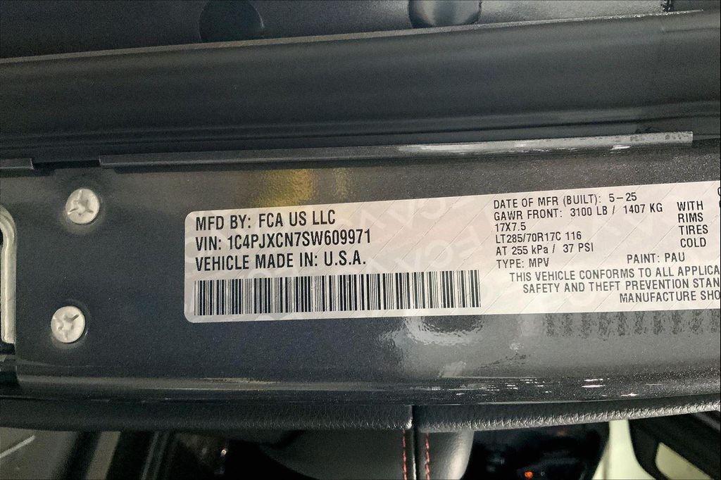 new 2025 Jeep Wrangler car, priced at $46,566