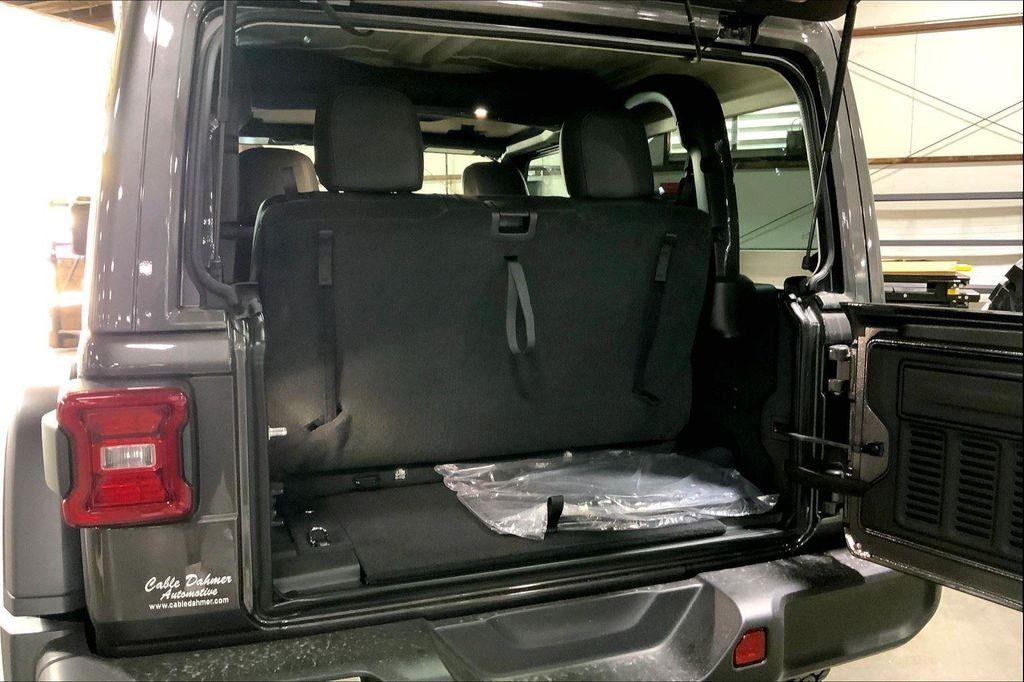 new 2025 Jeep Wrangler car, priced at $46,566