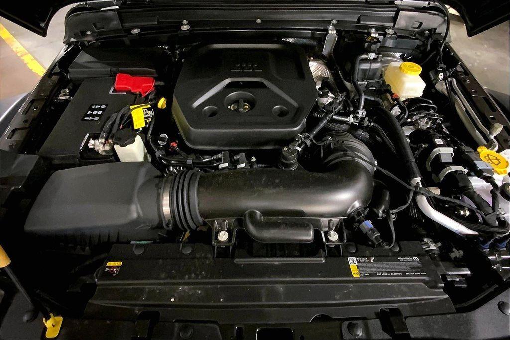 new 2025 Jeep Wrangler car, priced at $46,566