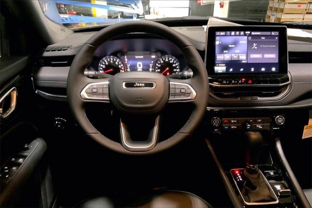 new 2025 Jeep Compass car, priced at $31,801