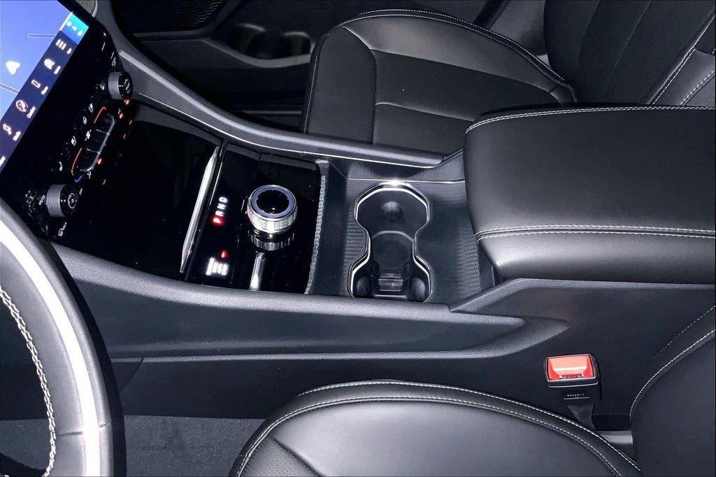 new 2025 Jeep Grand Cherokee car, priced at $45,411