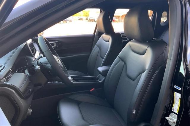 new 2025 Jeep Compass car, priced at $28,507