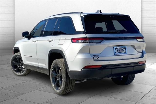 new 2025 Jeep Grand Cherokee car, priced at $48,172