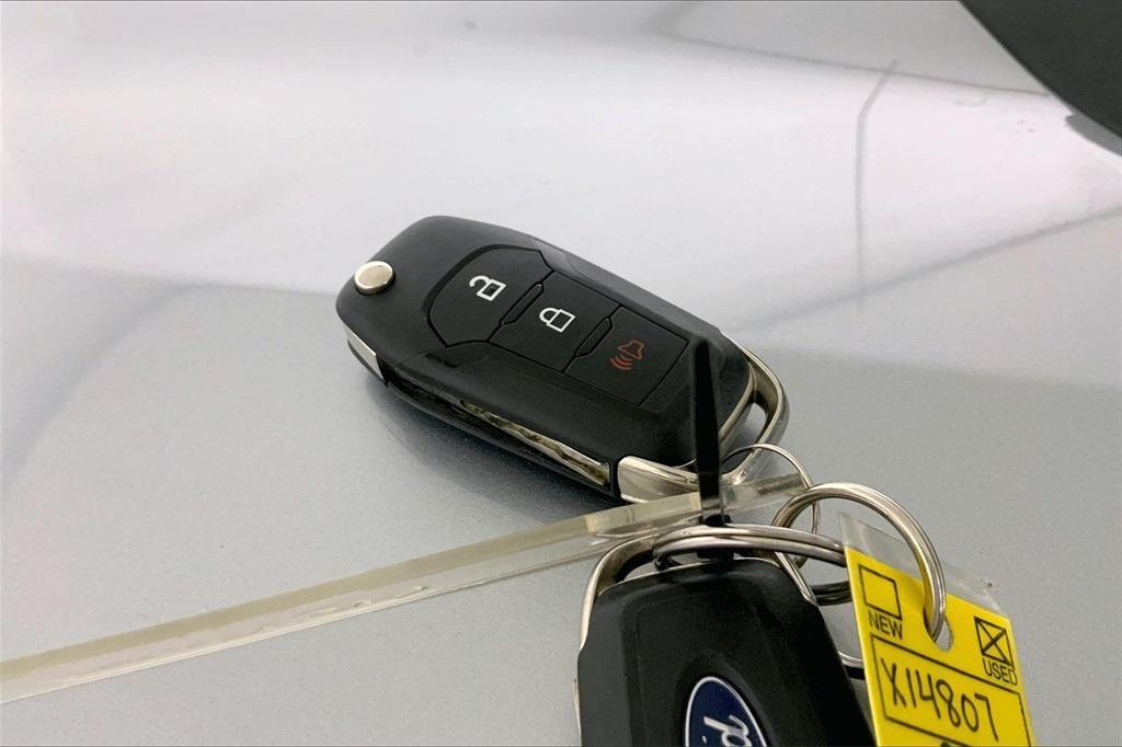 used 2022 Ford F-150 car, priced at $33,500