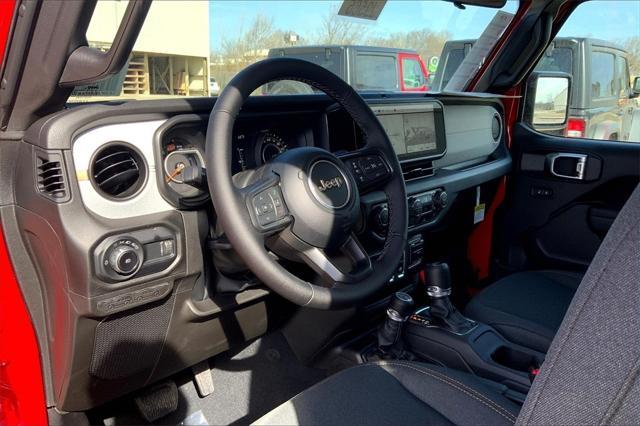 new 2025 Jeep Wrangler car, priced at $40,456