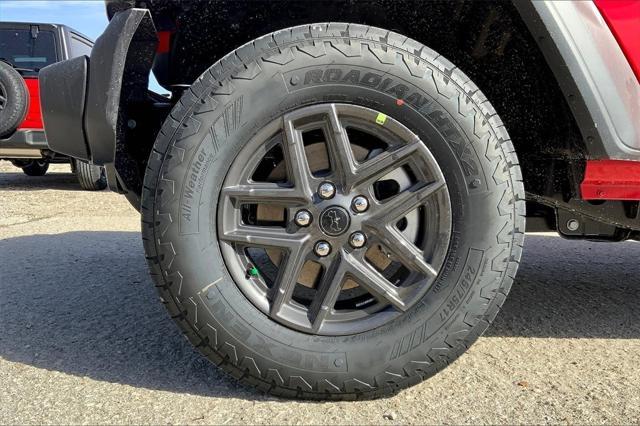new 2025 Jeep Wrangler car, priced at $40,456