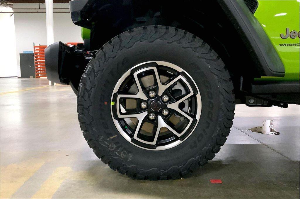 new 2025 Jeep Wrangler car, priced at $48,781