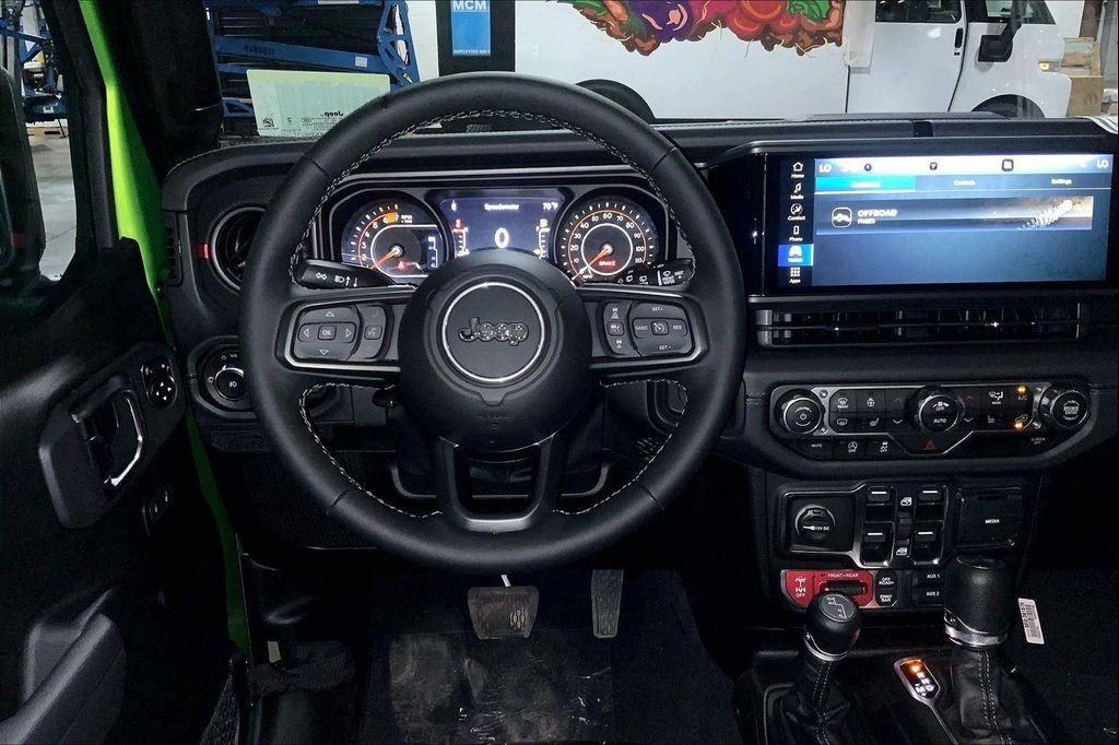 new 2025 Jeep Wrangler car, priced at $48,781