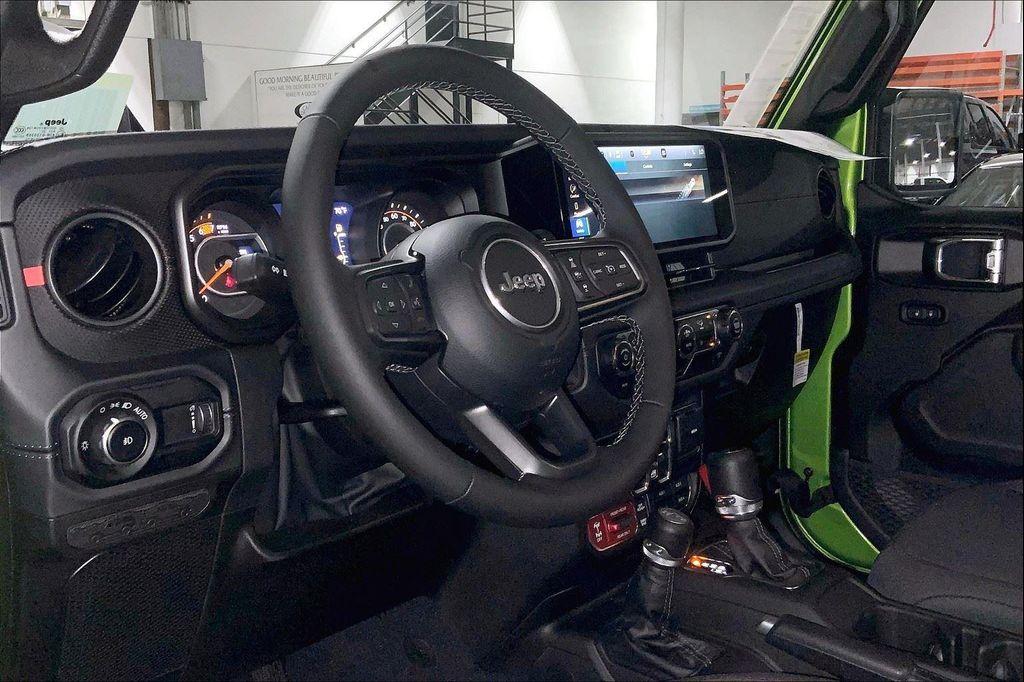 new 2025 Jeep Wrangler car, priced at $48,781
