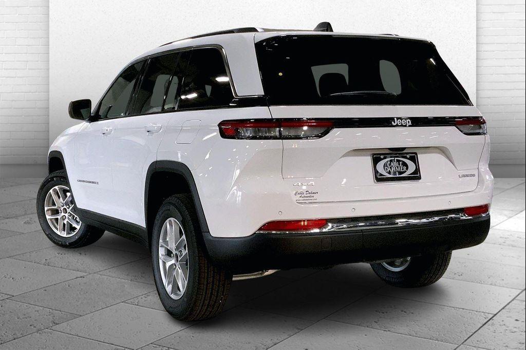 new 2025 Jeep Grand Cherokee car, priced at $42,025