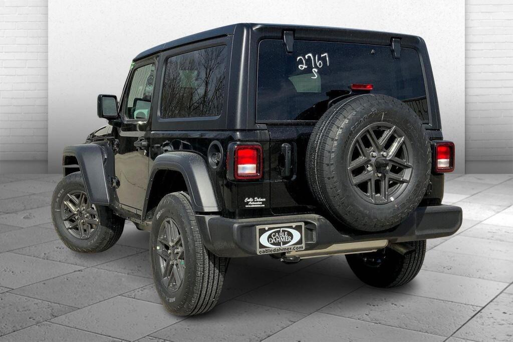 new 2025 Jeep Wrangler car, priced at $43,634