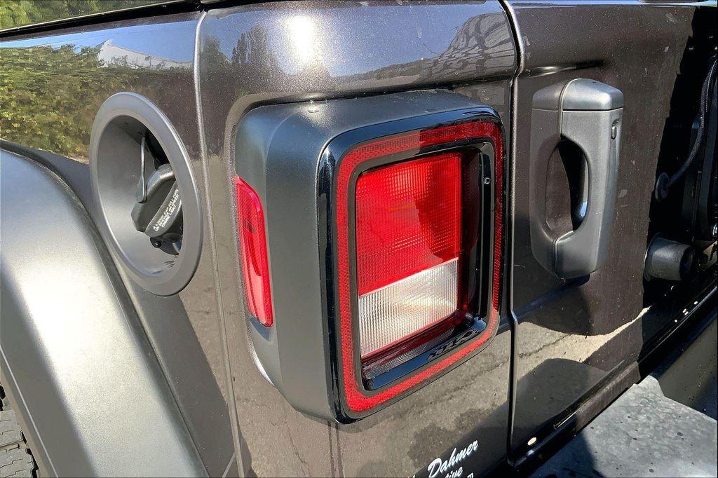 new 2025 Jeep Wrangler car, priced at $49,075