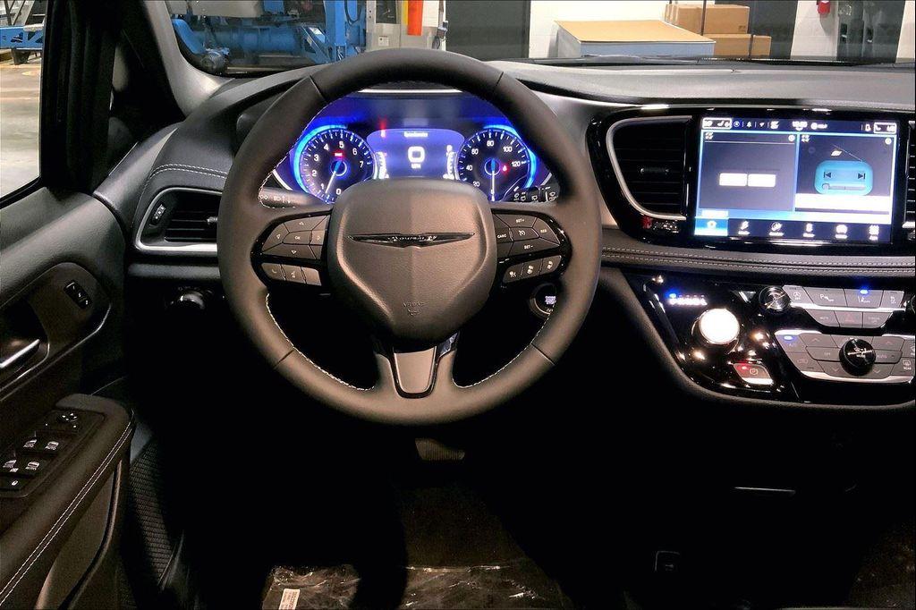 new 2026 Chrysler Pacifica car, priced at $40,814