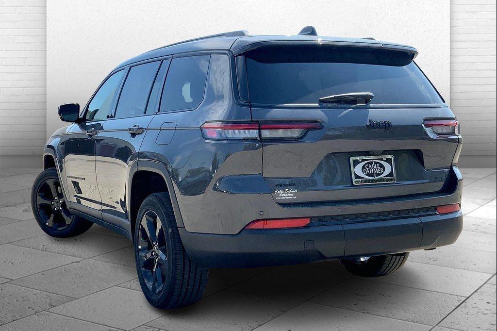 new 2025 Jeep Grand Cherokee L car, priced at $40,275
