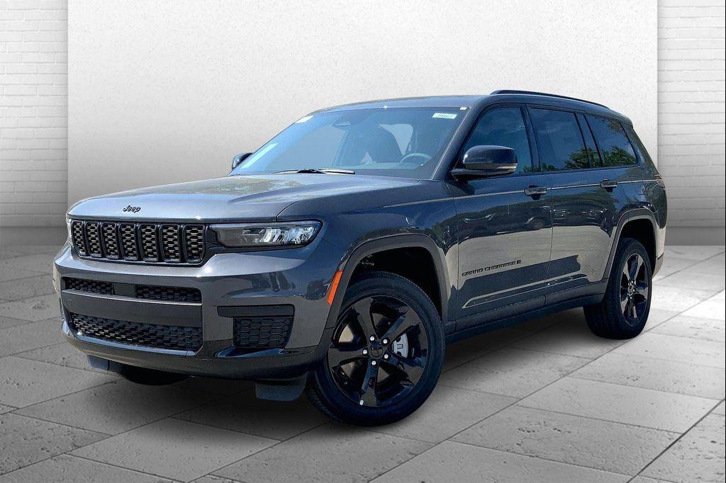new 2025 Jeep Grand Cherokee L car, priced at $40,275