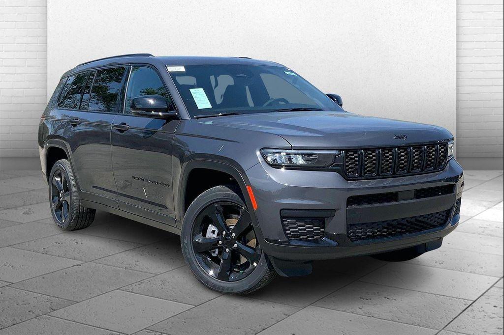 new 2025 Jeep Grand Cherokee L car, priced at $40,275