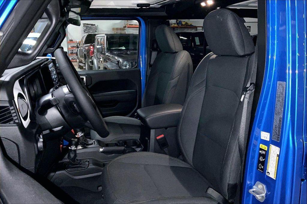 new 2026 Jeep Wrangler car, priced at $47,039