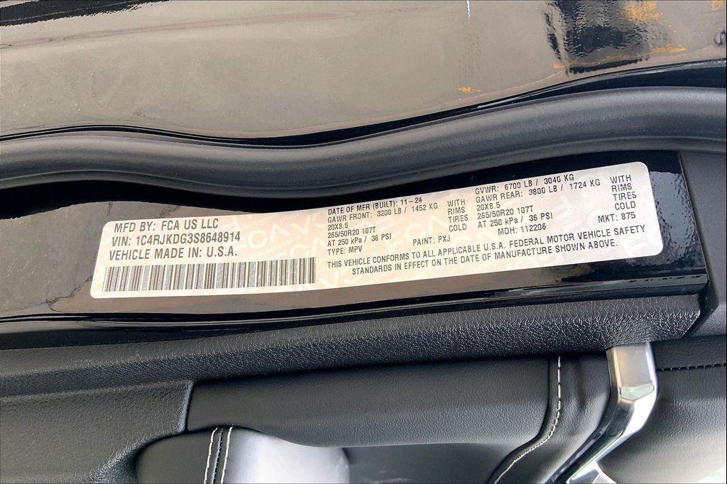 new 2025 Jeep Grand Cherokee L car, priced at $65,775