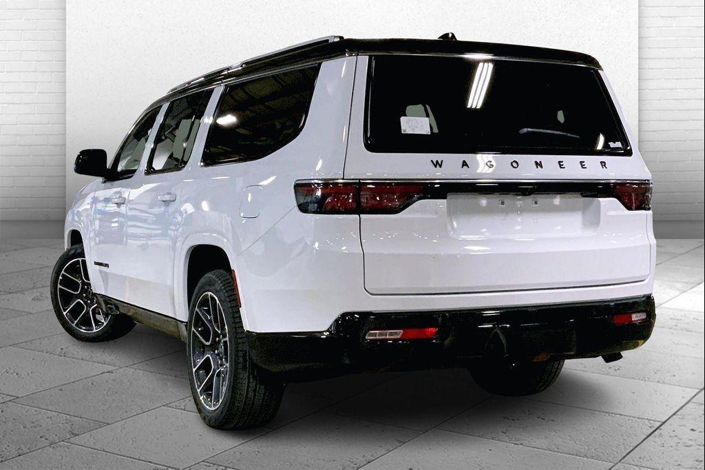 new 2025 Jeep Wagoneer L car, priced at $72,646