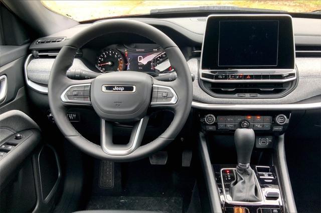 new 2025 Jeep Compass car, priced at $32,021