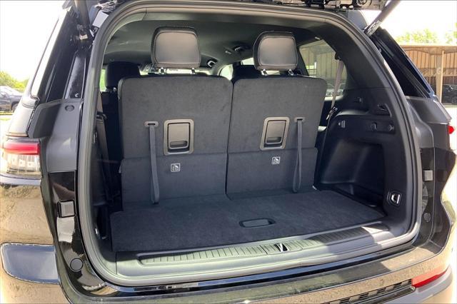 new 2024 Jeep Grand Cherokee L car, priced at $52,761