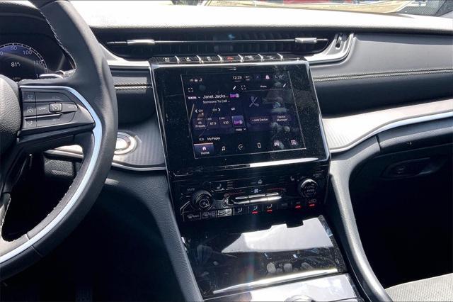 new 2024 Jeep Grand Cherokee L car, priced at $52,761