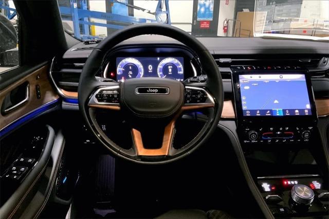 new 2025 Jeep Grand Cherokee L car, priced at $68,584