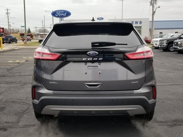 used 2021 Ford Edge car, priced at $25,105