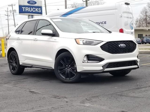 used 2022 Ford Edge car, priced at $29,999