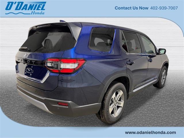 new 2025 Honda Pilot car, priced at $47,050
